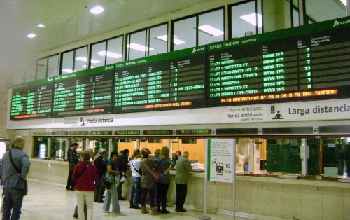 Железнодорожный вокзал Сантс Эстасьо (Sants Estació)