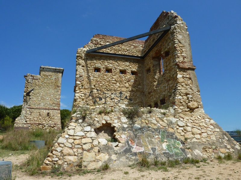 Башни Торретес