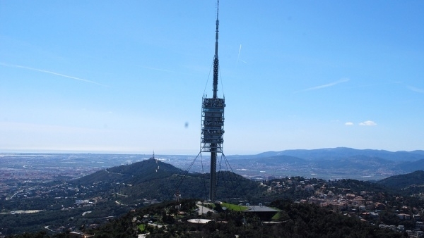 Телевизионная башня Кольсерола (Torre de Collserola)