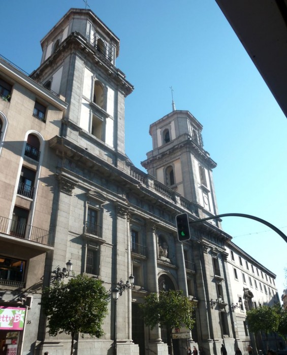 Церковь Святого Исидро (Collegiata de San Isidro)