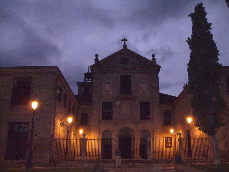 Женский августинский монастырь Энкарнасьон (Real Monasterio de la Encarnación)