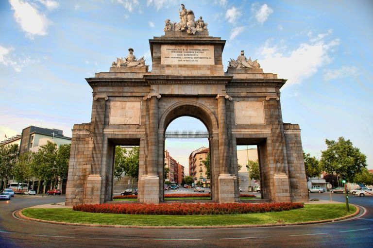 Ворота Толедо (Пуэрта де Толедо - исп. Puerta de Toledo)