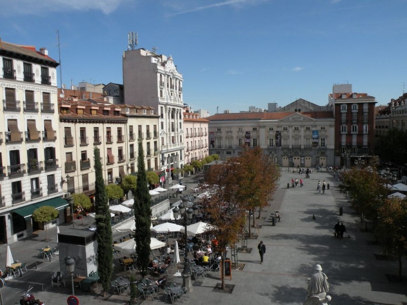 Площадь Санта-Ана (Plaza de Santa Ana)