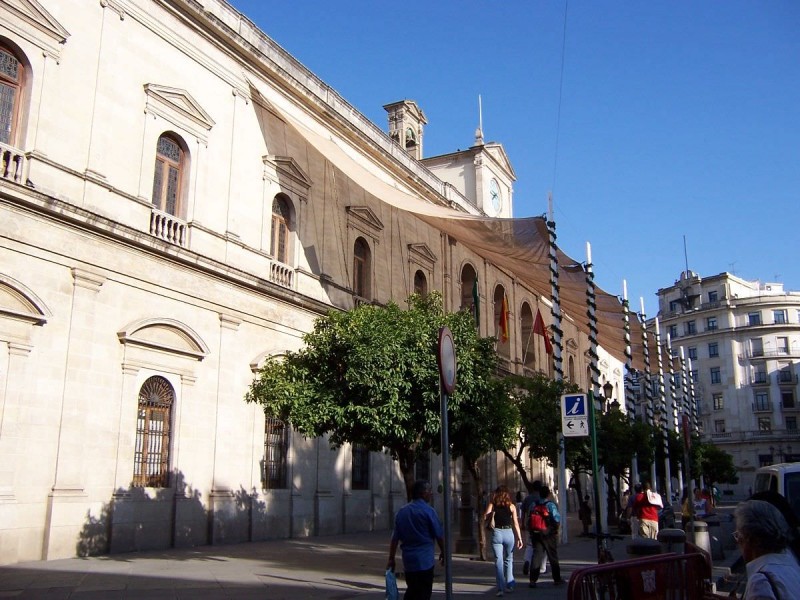 Здание мэрии (Ayuntamiento)