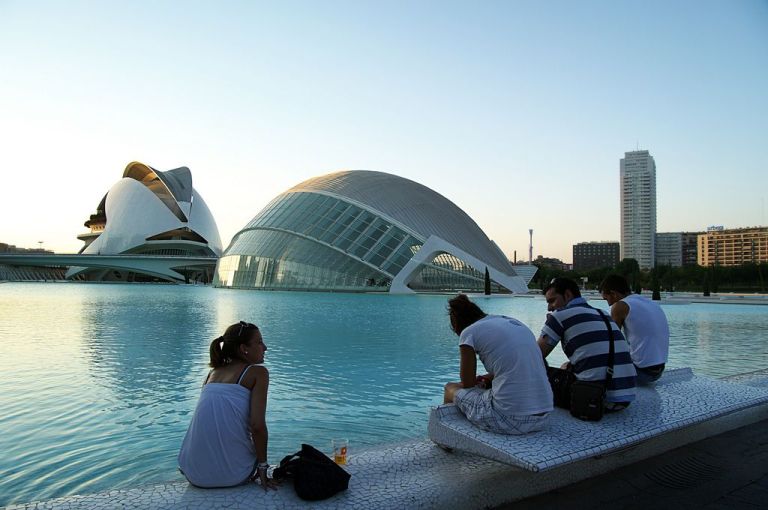 Город искусства и науки (Ciudad de las Artes y las Ciencias)