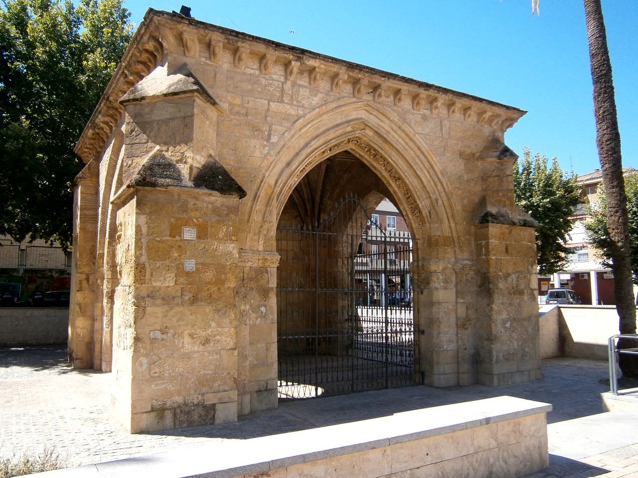 Святилище Fuensanta (Santuario de la Fuensanta)