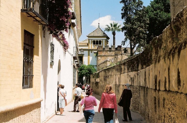 Район Санта-Крус (Barrio de Santa Cruz)