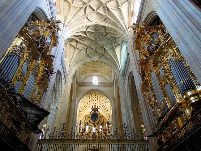 Кафедральный собор Сеговии (Catedral de Santa María de Segovia)