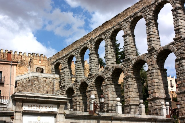 Акведук в Сеговии (Acueducto de Segovia)