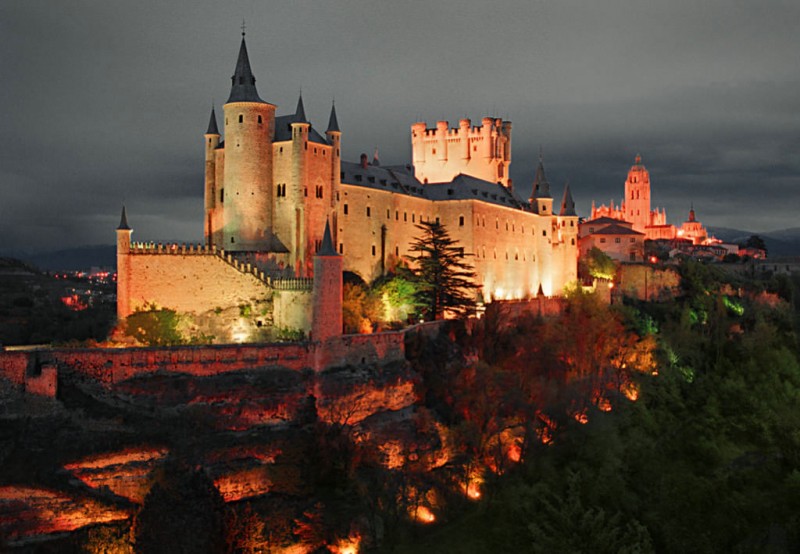 Алькасар в Сеговии (Alcázar de Segovia)