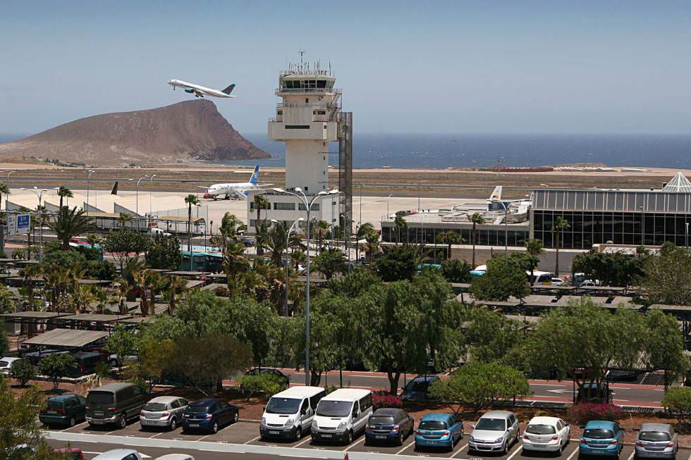 Аэропорт Тенерифе-Южный (Aeropuerto de Tenerife Sur)