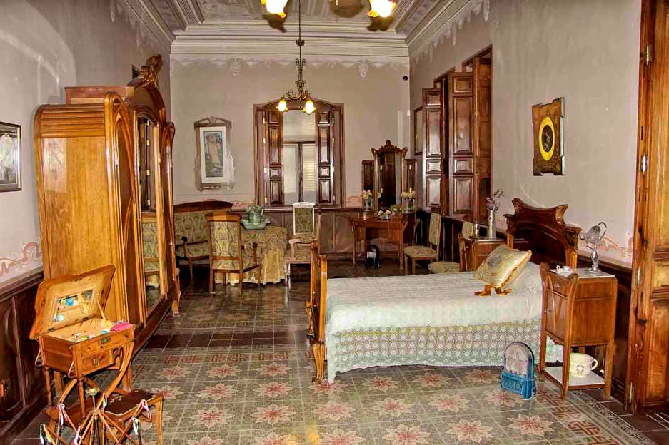 Спальня в Casa Modernista (фото: Nelson Seguí)