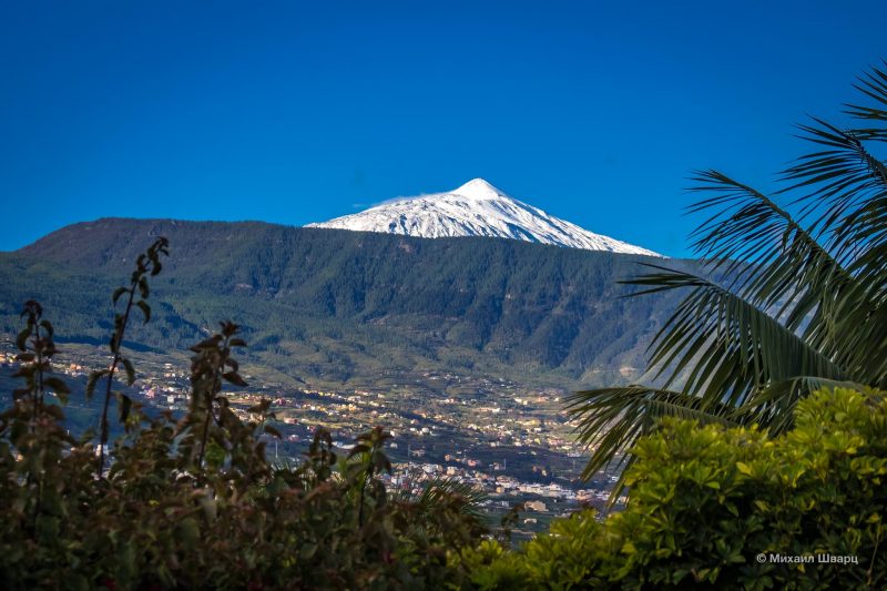 Teide Volcano in snow in March