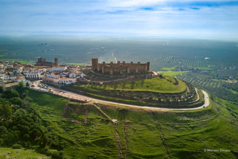 Крепость Castillo de Bury Al-Hammam