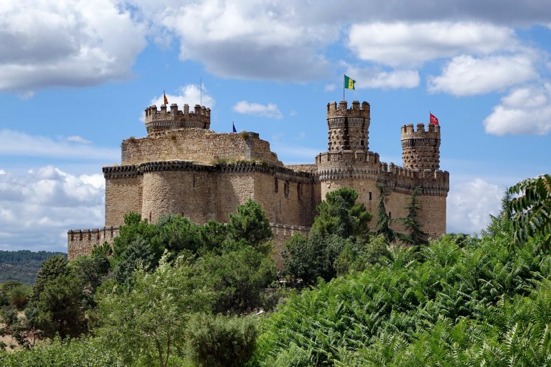 Замок Мансанарес-эль-Реал (Castillo de Manzanares el Real)