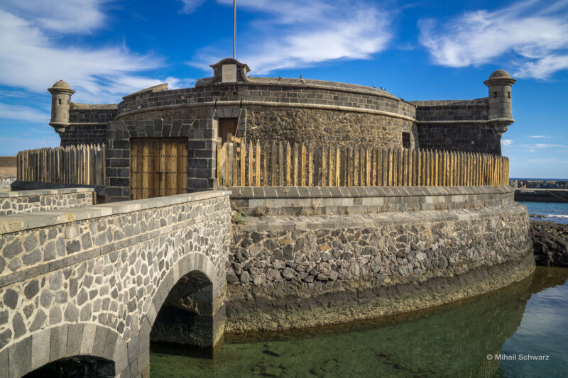 Крепость Сан-Хуан-Баутиста (Castillo de San Juan Bautista)
